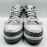Air Jordan 3 Retro: White True Blue (2001): 136064-141